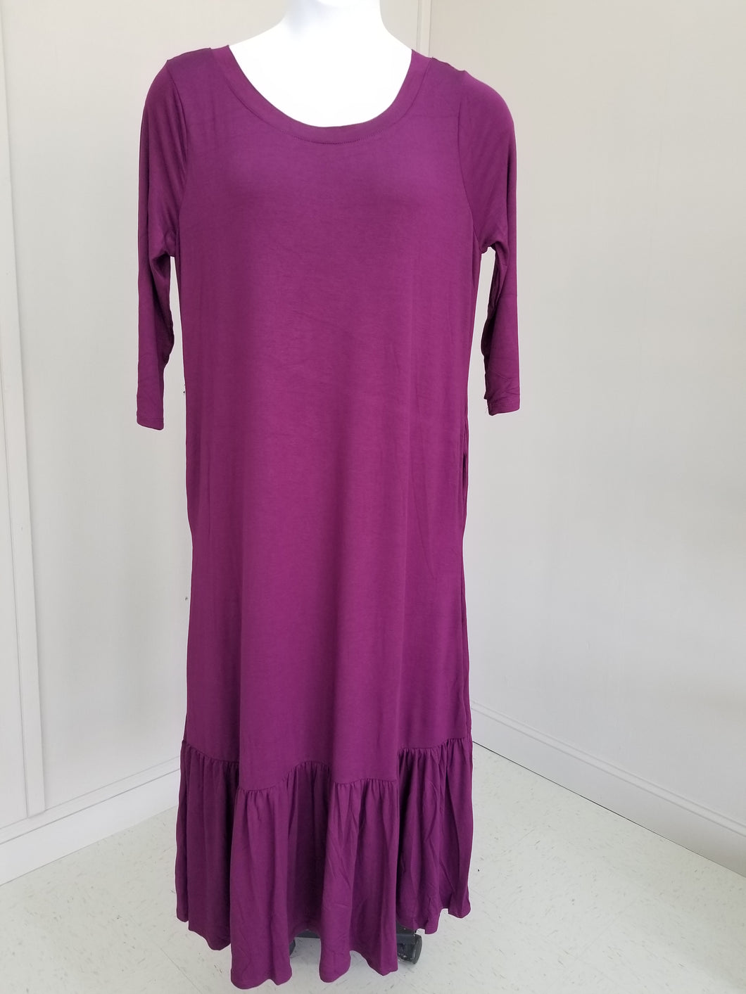 Viscose 3/4 Sleeve Ruffle Hem Long Dress