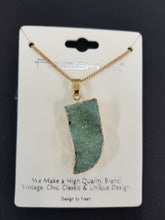 Load image into Gallery viewer, Druzy Horn Stone Pendant Necklace