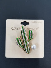 Load image into Gallery viewer, Rhinestone Brooch