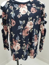 Load image into Gallery viewer, Printed Blouses Item